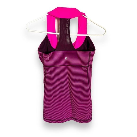 Lululemon women’s halter neck built in bra active tank sz S - Picture 2 of 3